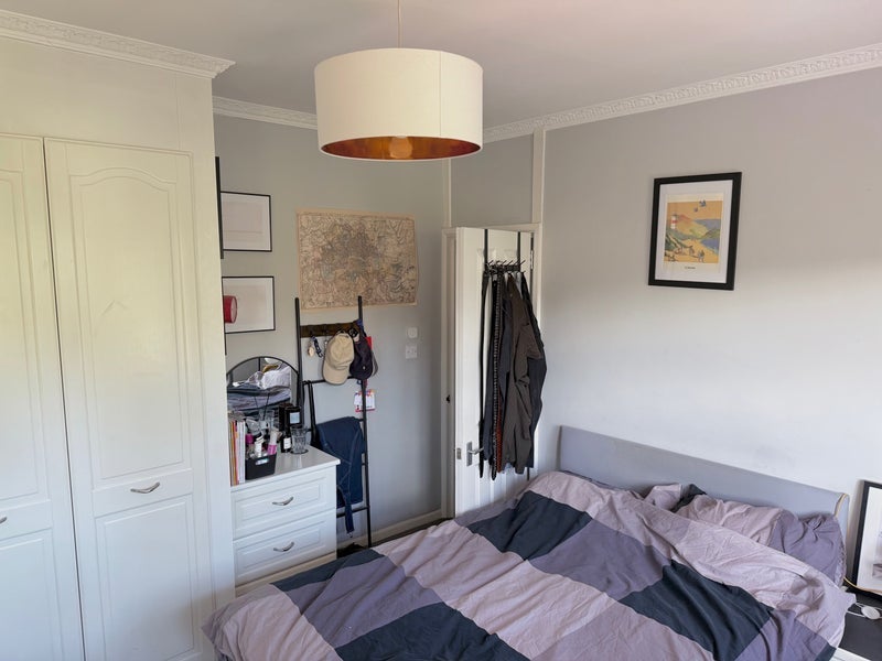 Room Sawley Road in Greater London