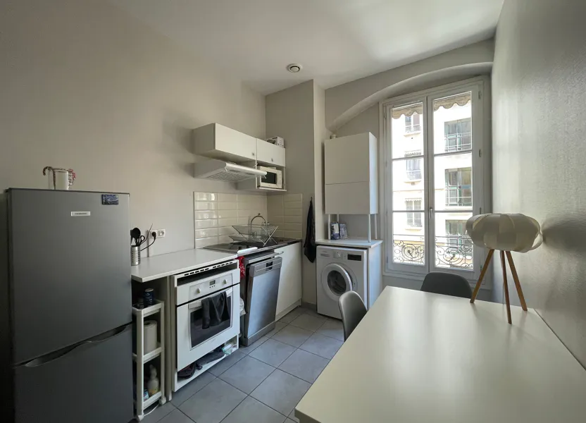 Flat Quai des Étroits in Lyon