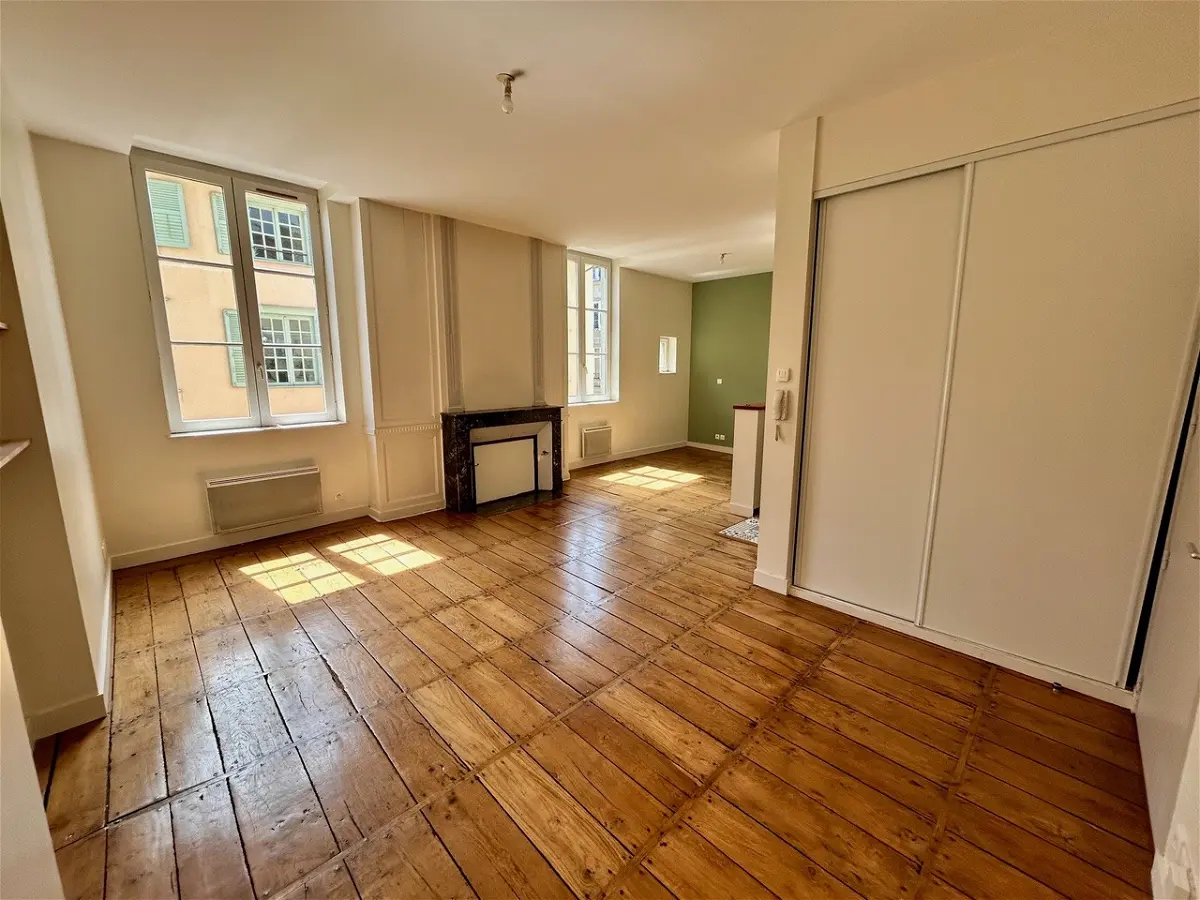Flat Rue de la Loi in Limoges