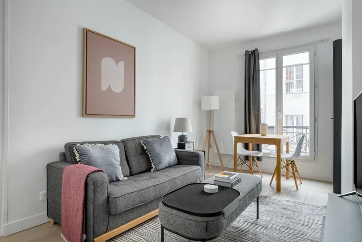 Flat Rue du Delta in Paris