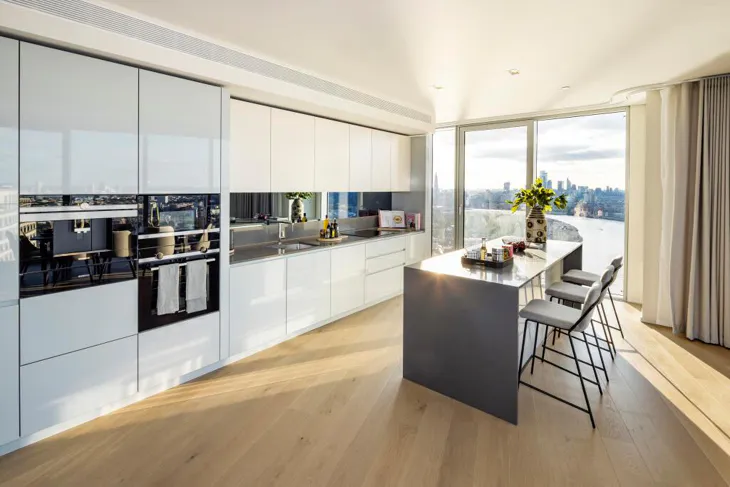 Flat Newfoundland Place in Greater London
