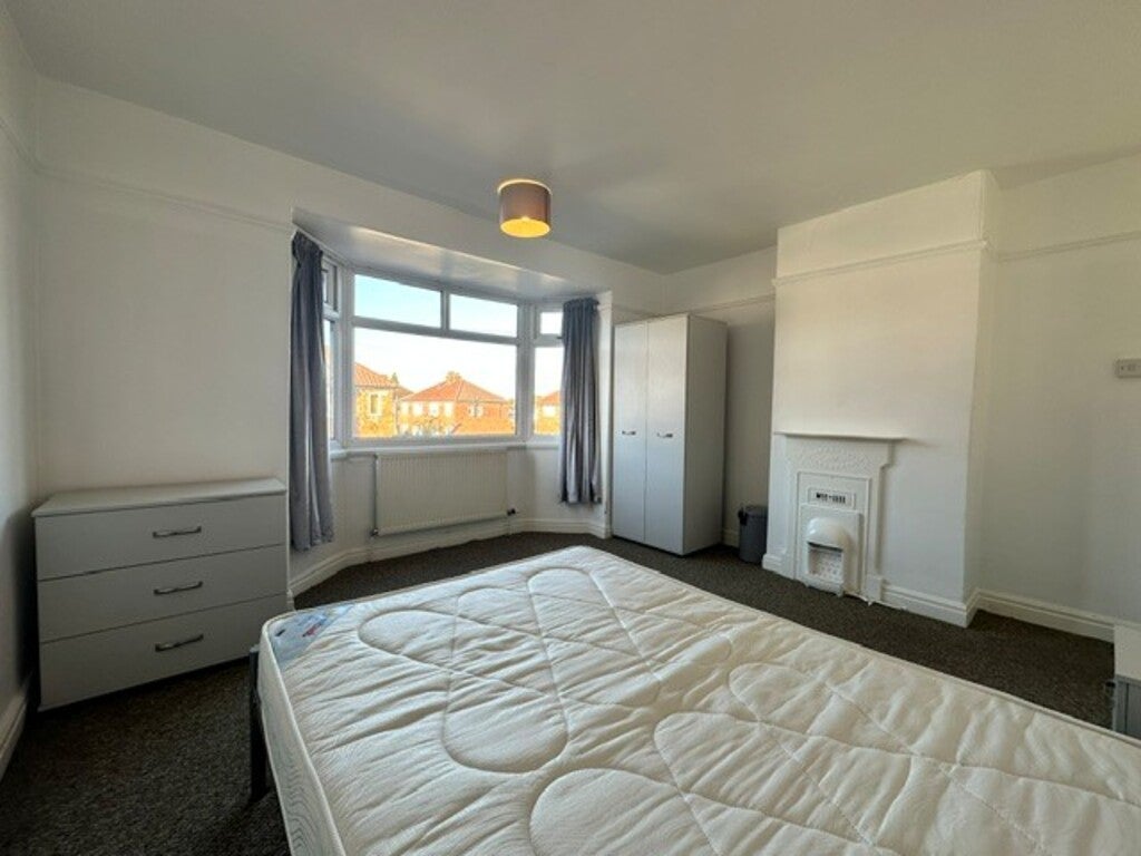 Room Mossdale Avenue in York