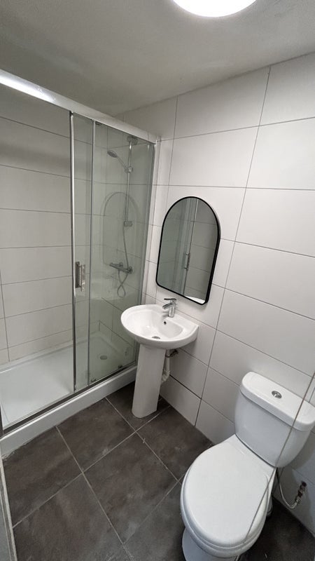 Room Hamilton Drive in Sandwell