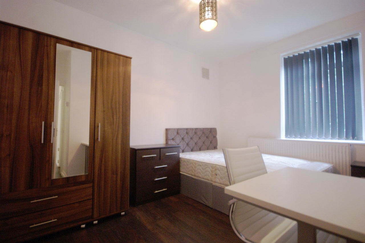 House Brecknock Road in Greater London