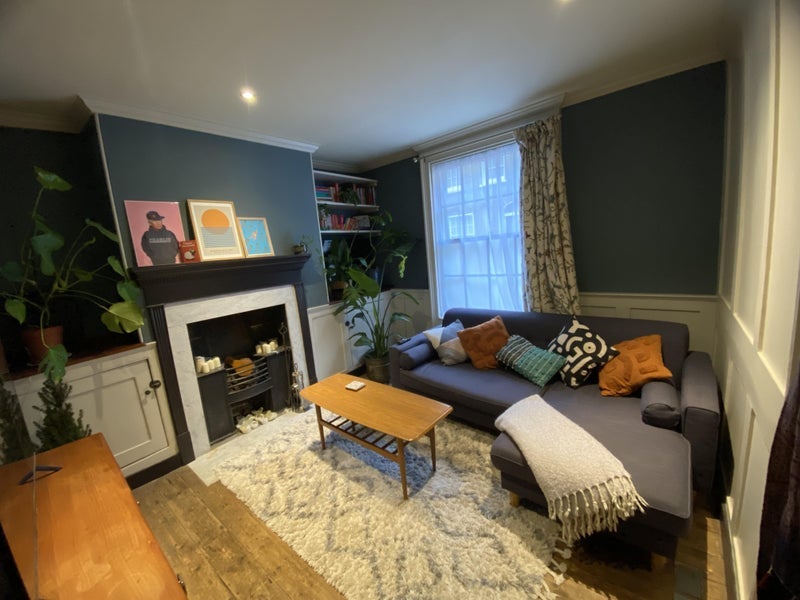 Room Parfett Street in Greater London