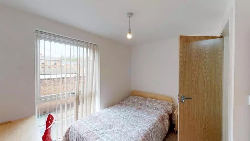 Room Huntingdon Street in Nottingham