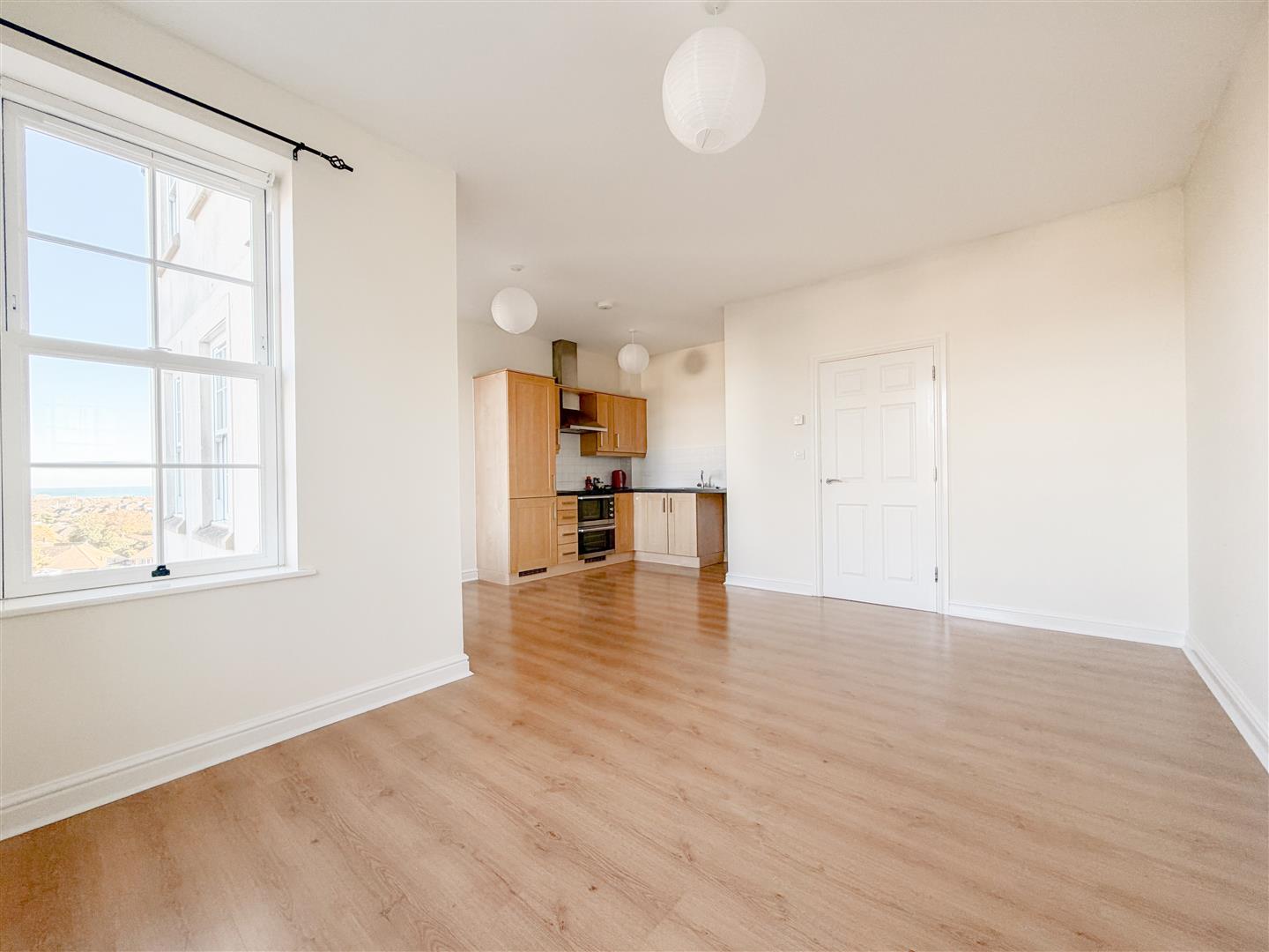 Flat Paradise Walk in Rother