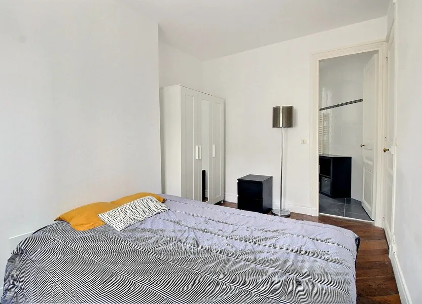 Appartement Rue Saint-Placide à Paris