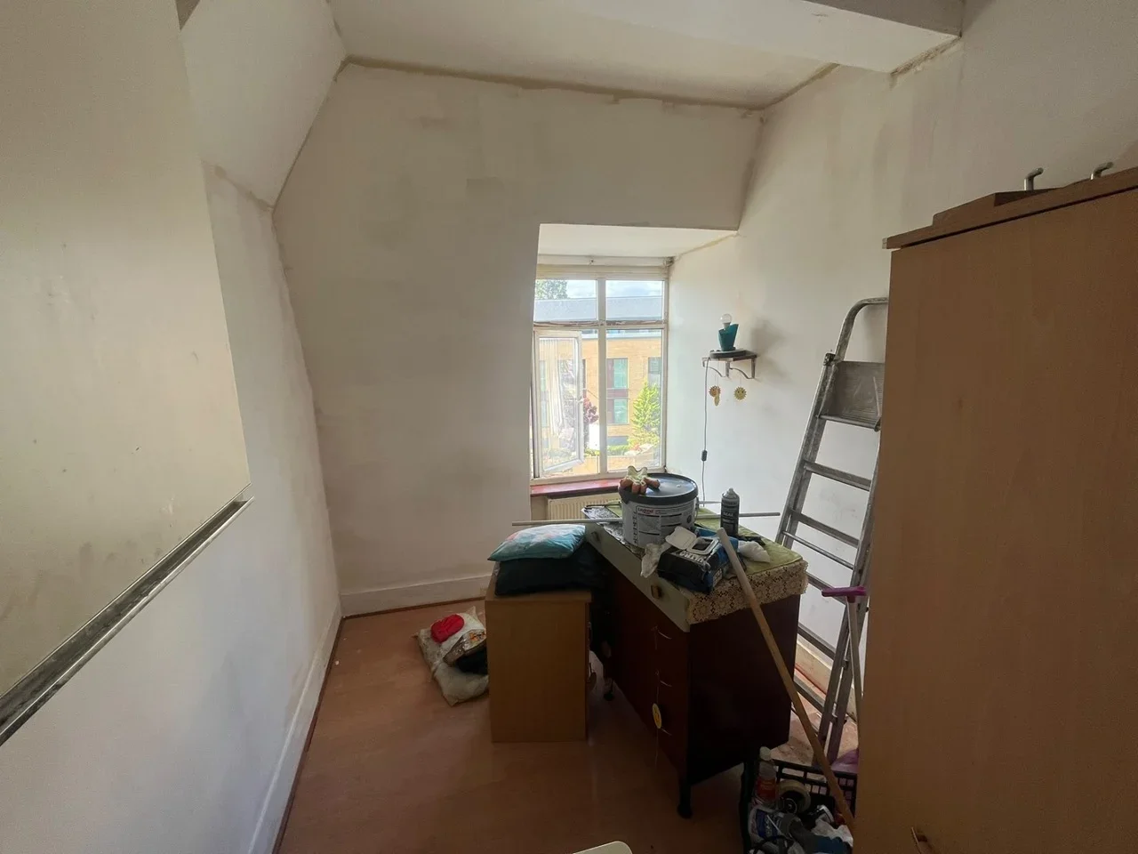 Room Friern Barnet Lane in Greater London