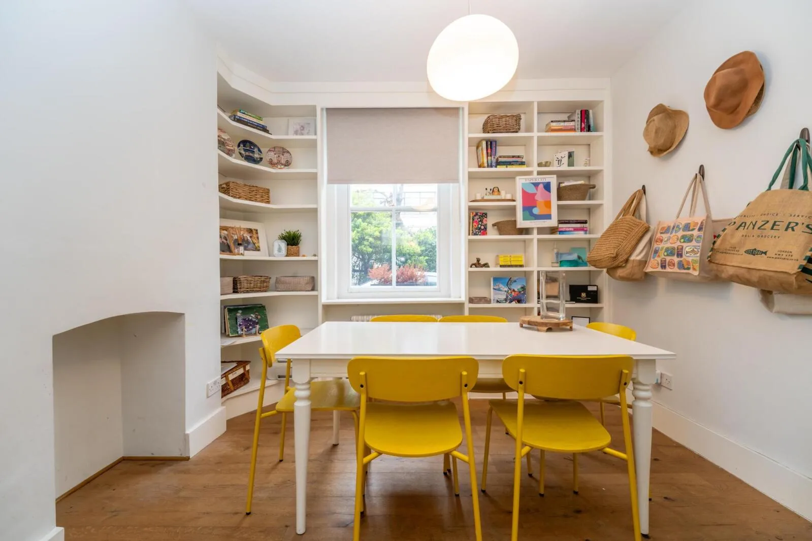 Flat Bayham Street in Greater London