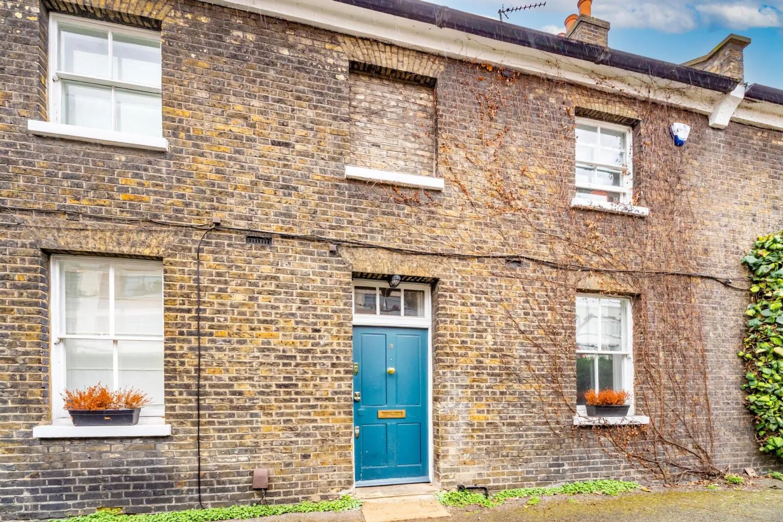 Flat Bayham Street in Greater London