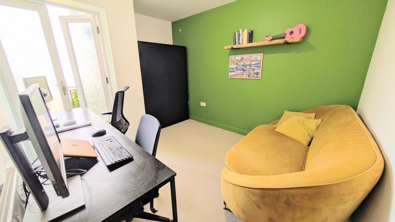 Flat Midland Mews in Bristol