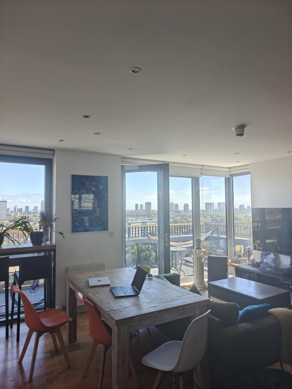 Room Palmers Road in Greater London