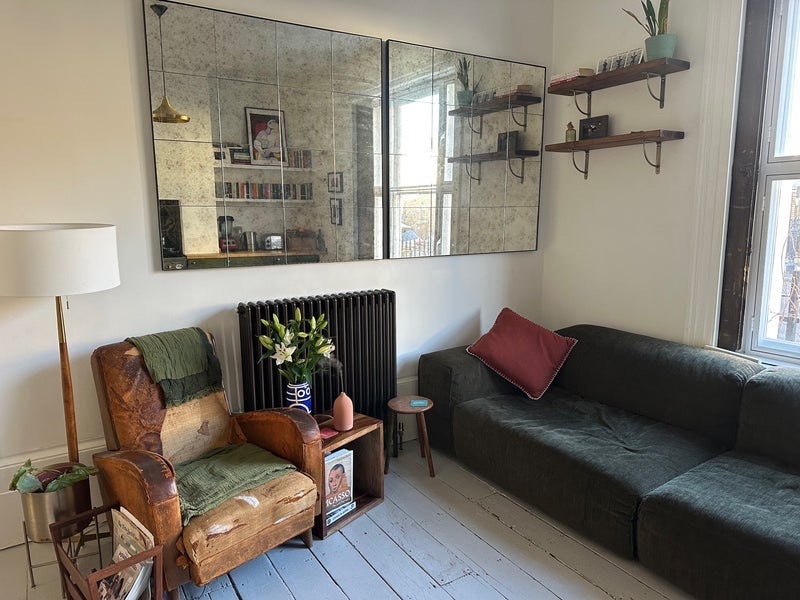 Flat Barnsbury Park in Greater London