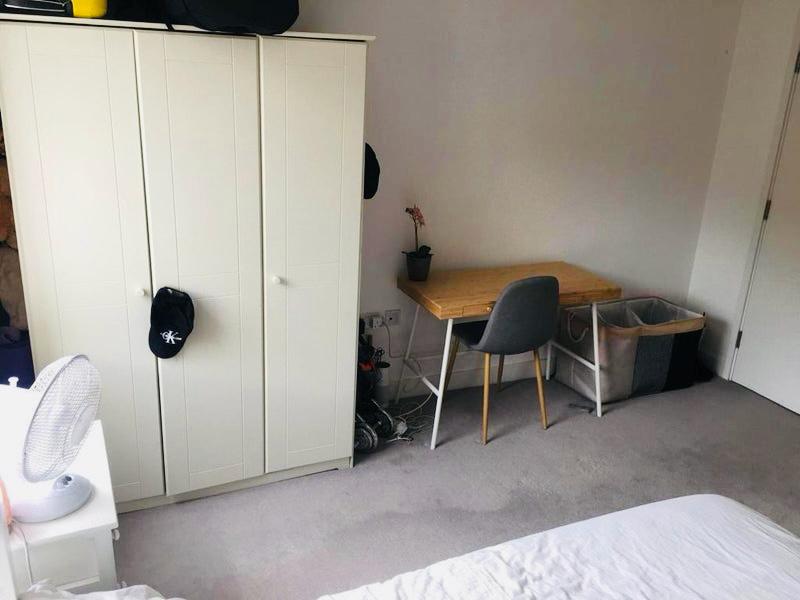 Room Packington Square in Greater London