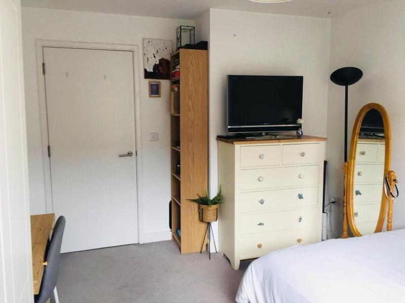 Room Packington Square in Greater London