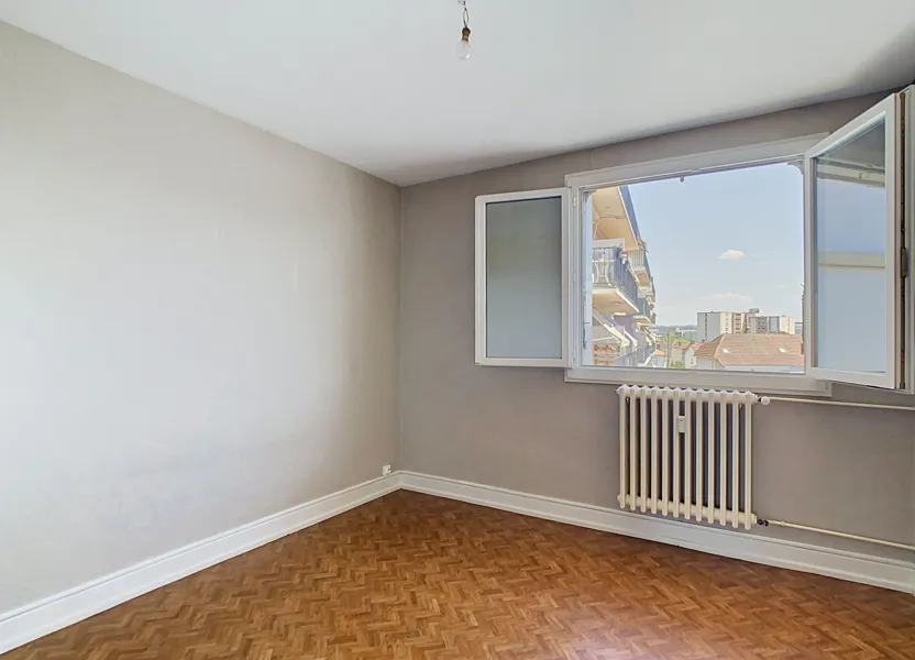 Flat Boulevard de Lescudilliers in Aurillac