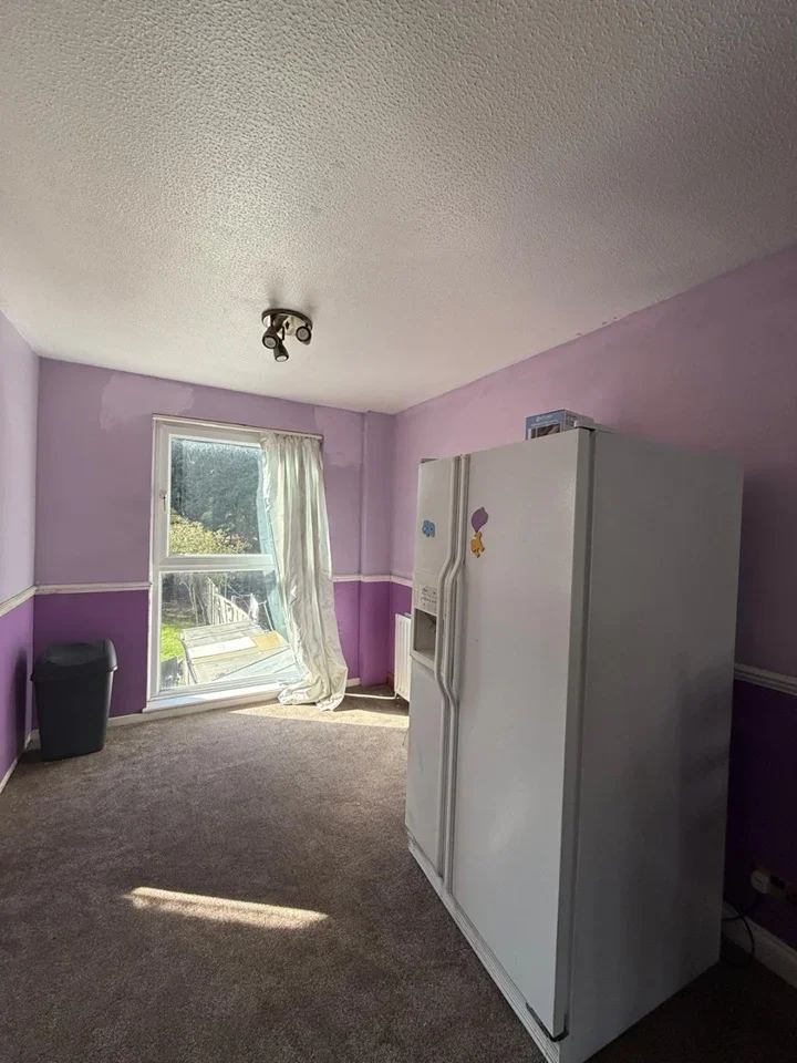 Room Tebbit Close in Bracknell