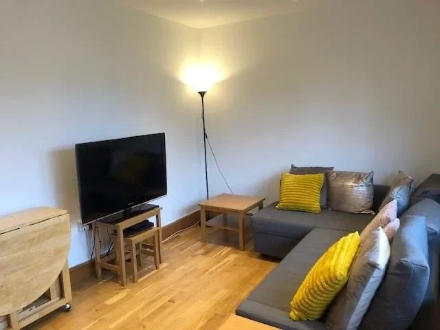 Flat Surridge Court in Surrey Heath