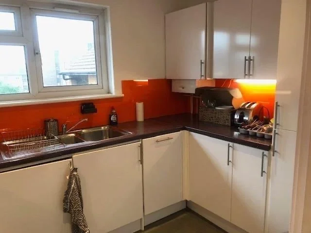 Flat Surridge Court in Surrey Heath