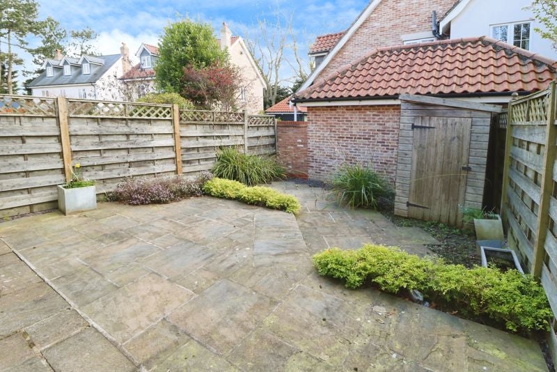 House St Marys Walk in North Ferriby