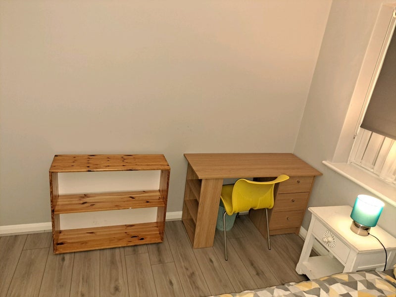 Room Devonshire Road in Greater London