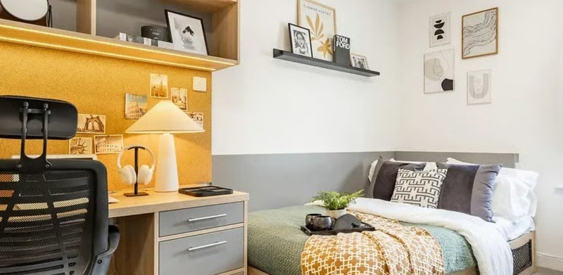 Room Cliveland Street in Birmingham