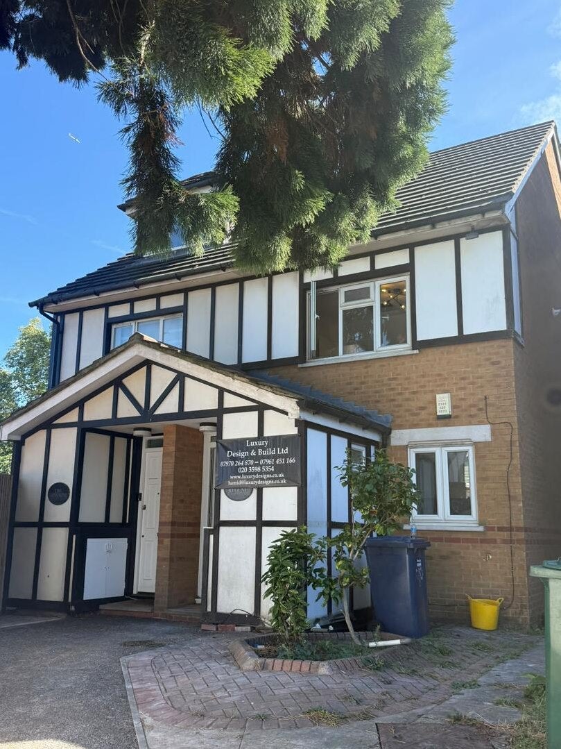 House Ballards Lane in Greater London