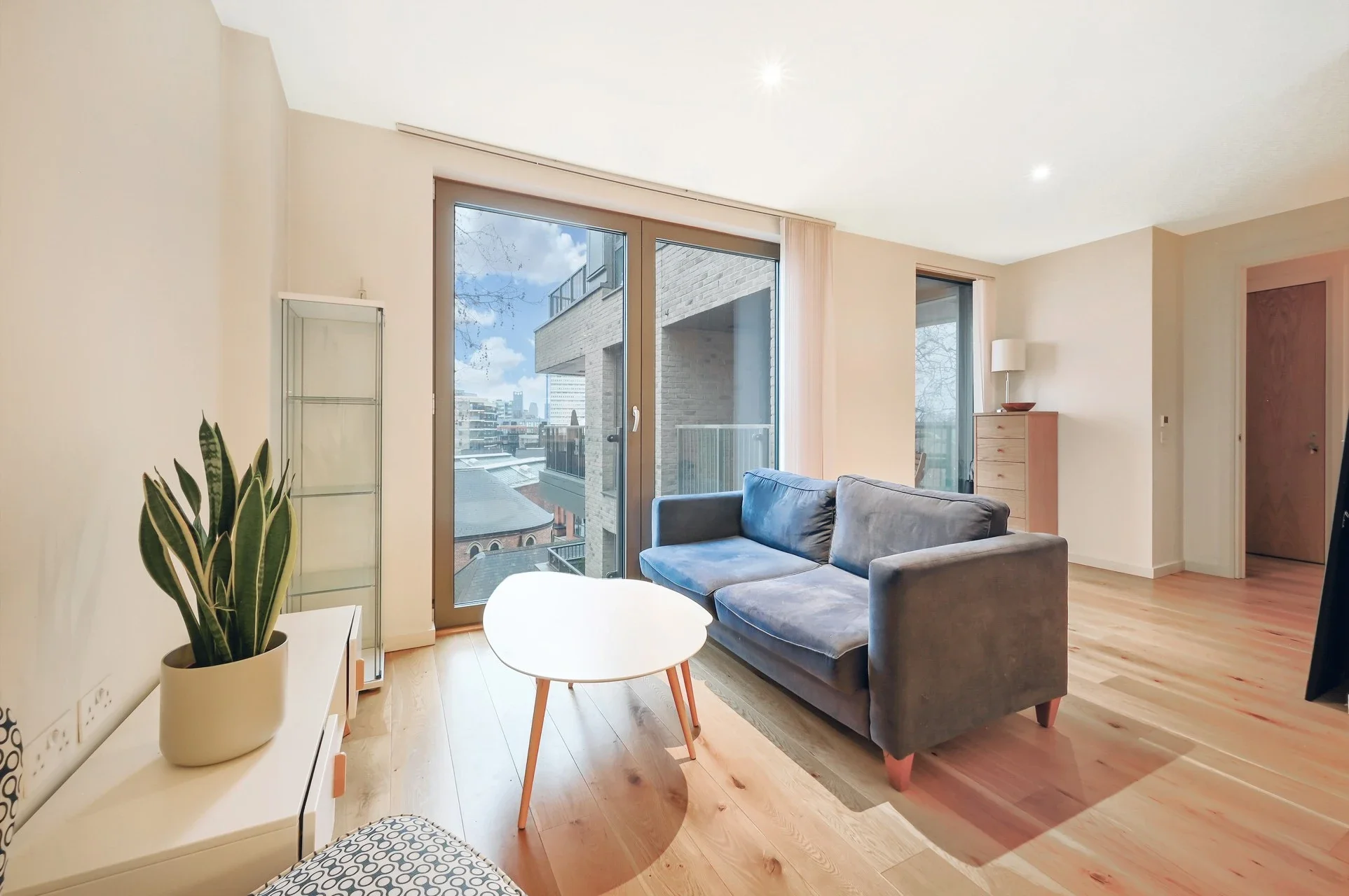 Flat Camberwell Passage in Greater London