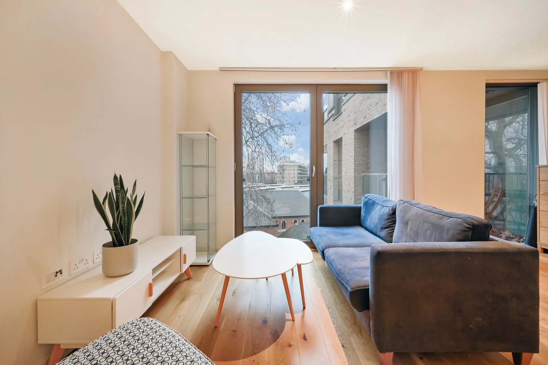 Flat Camberwell Passage in Greater London