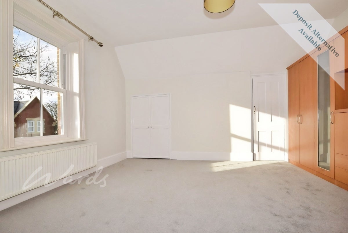 Flat New Dover Road in Canterbury