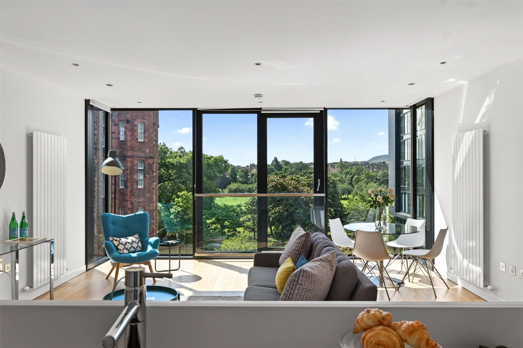 Flat Simpson Loan in City of Edinburgh