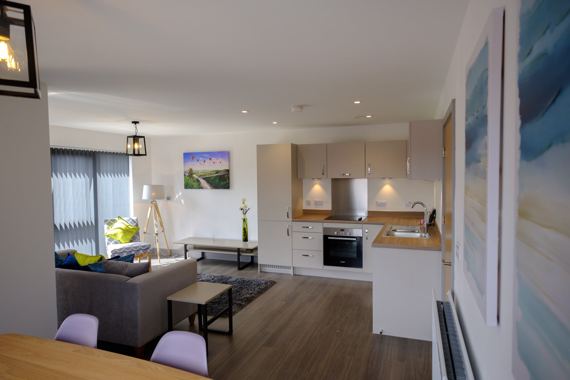 Flat Central Road in Bristol