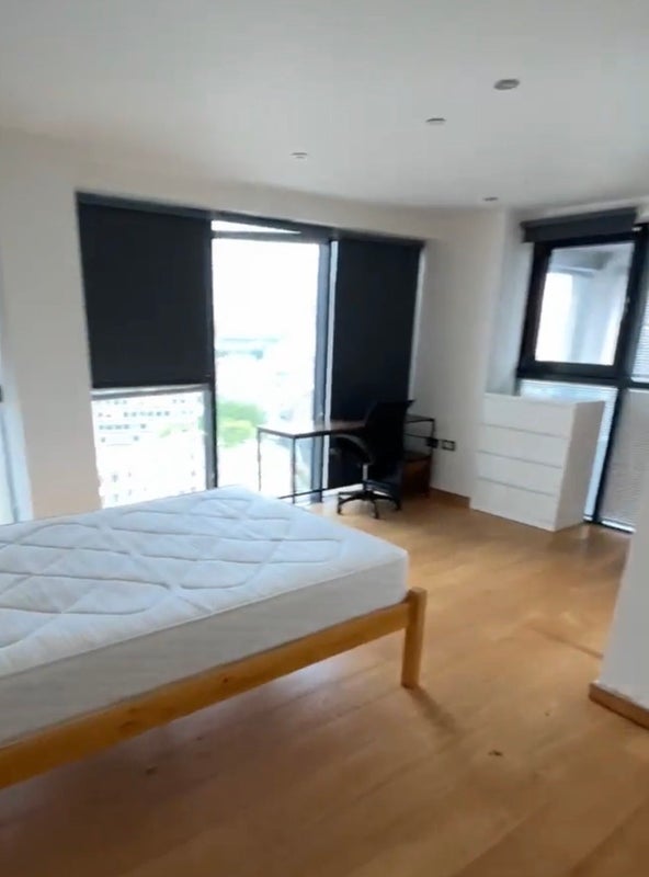 Room Newington Causeway in Greater London