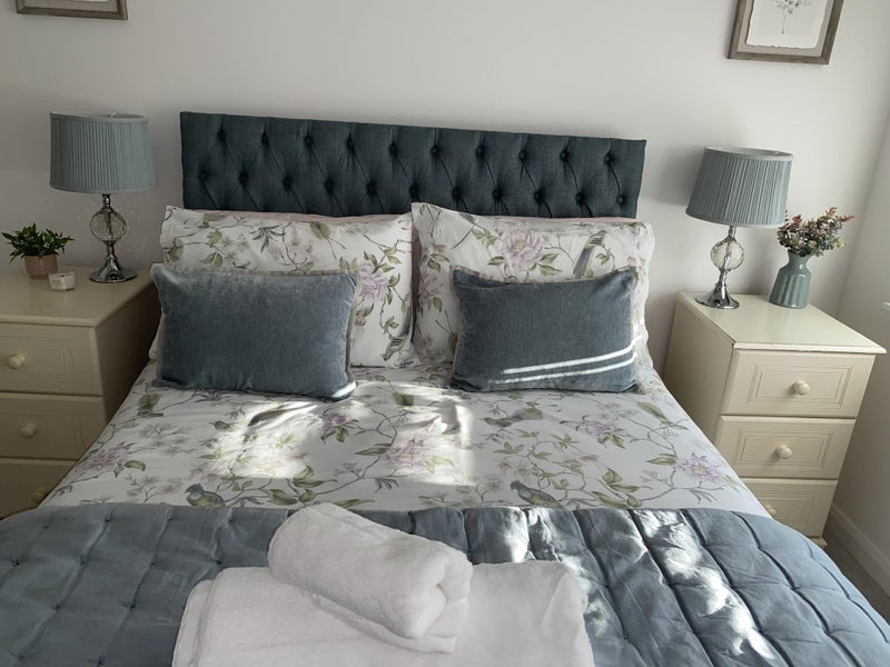 Room Caterpiller Lane in Viewpark