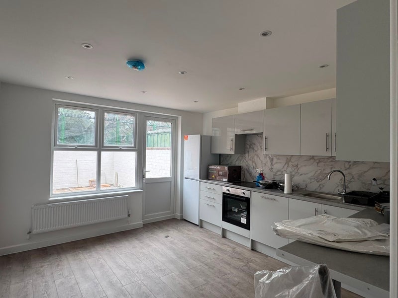 Room Carlisle Walk in Greater London