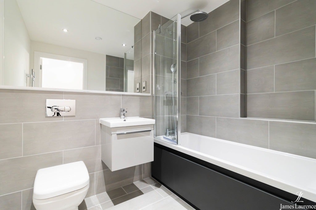 Flat Belgrave Middleway in Birmingham