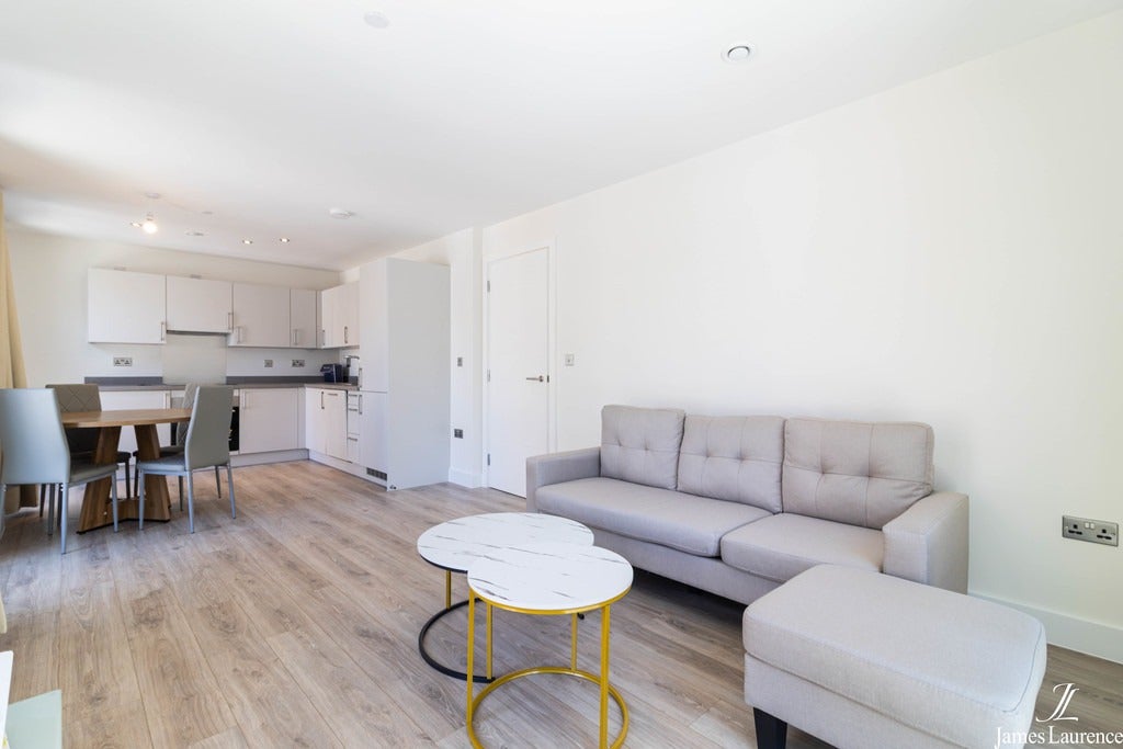 Flat Belgrave Middleway in Birmingham