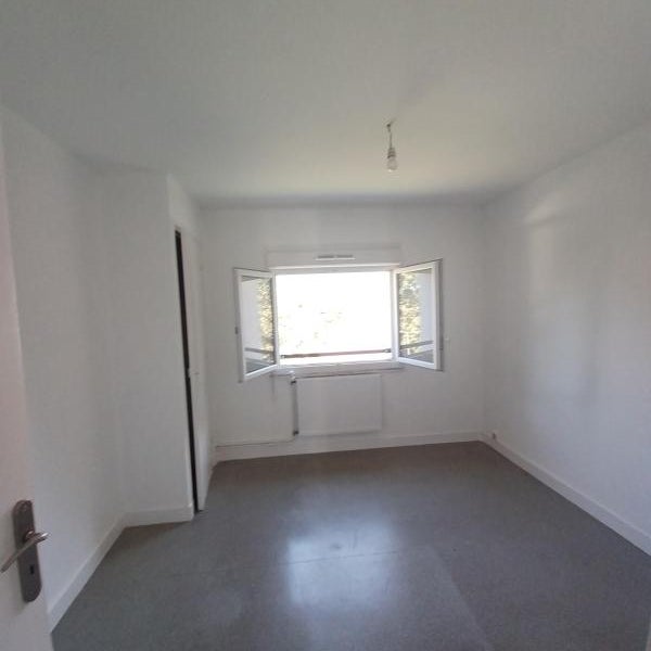 Appartement Place Karl Marx à Saint-Martin-d'Hères