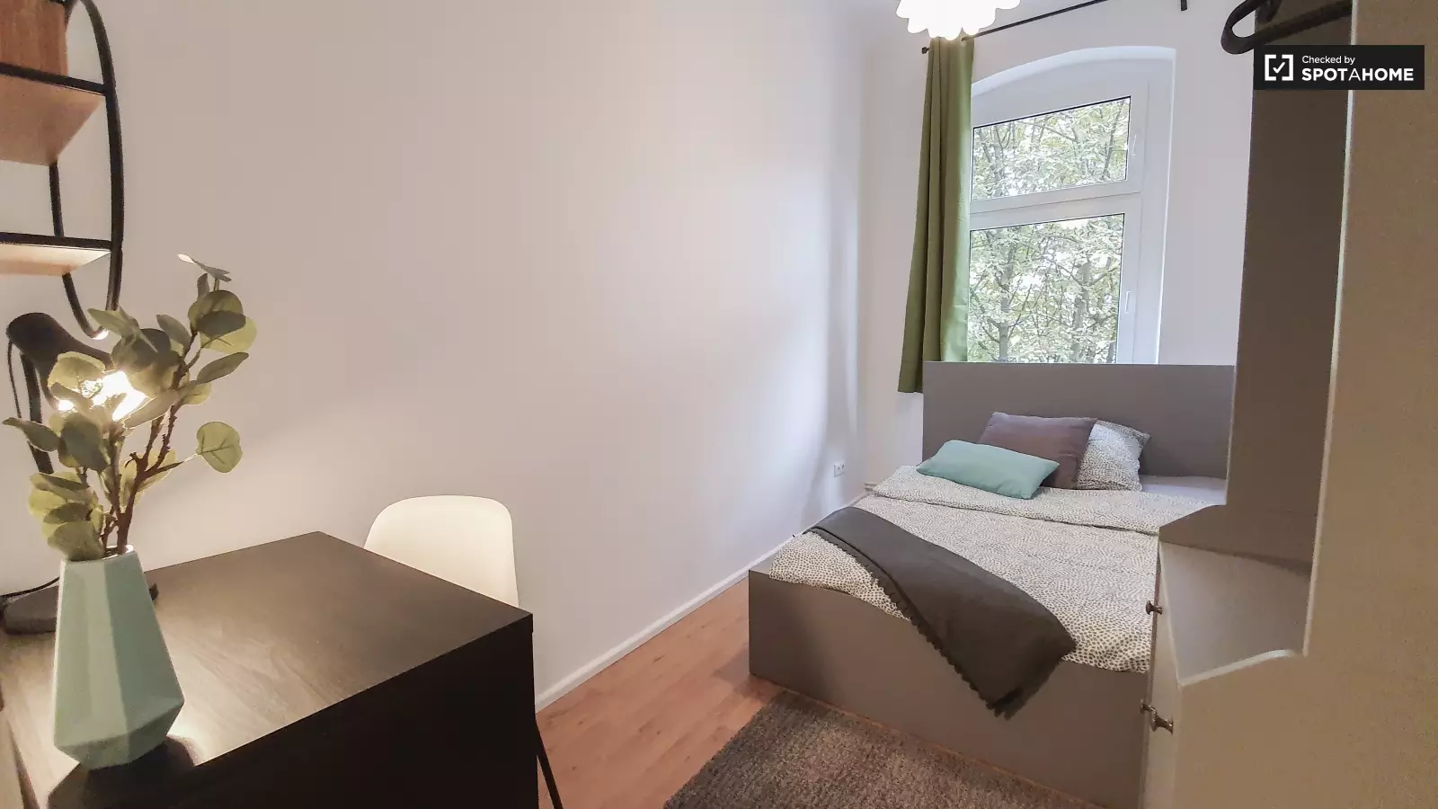 Wohnung Schöneweider Straße in Berlin