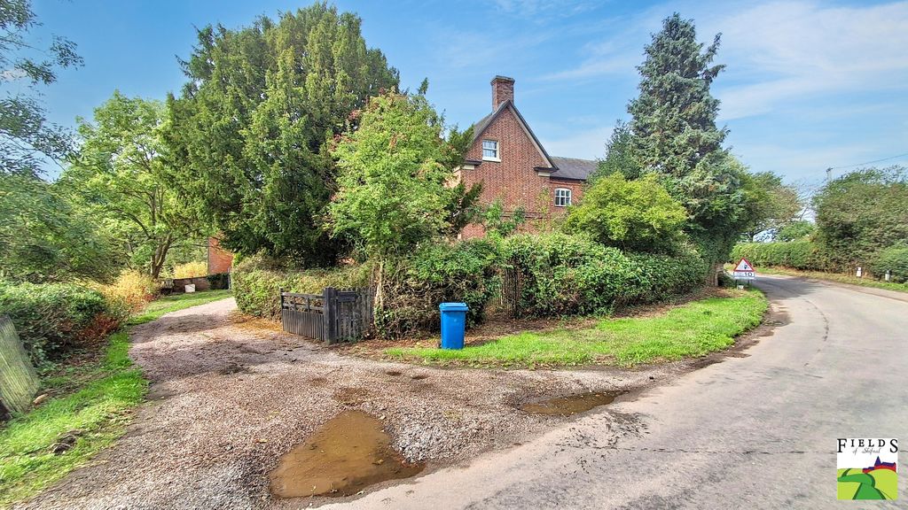 House Broad Lane in Stafford