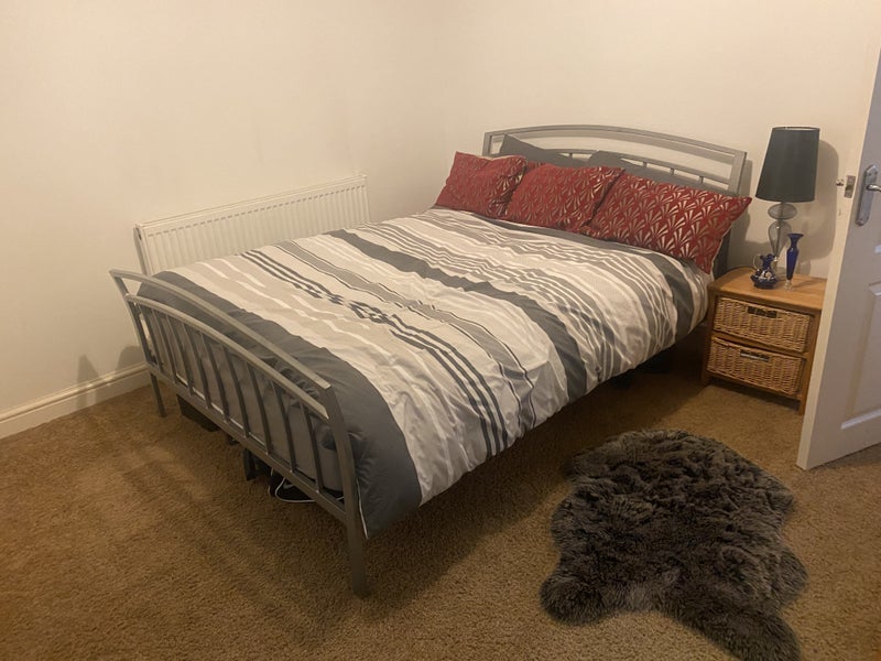 Room Newlands Road in Birmingham