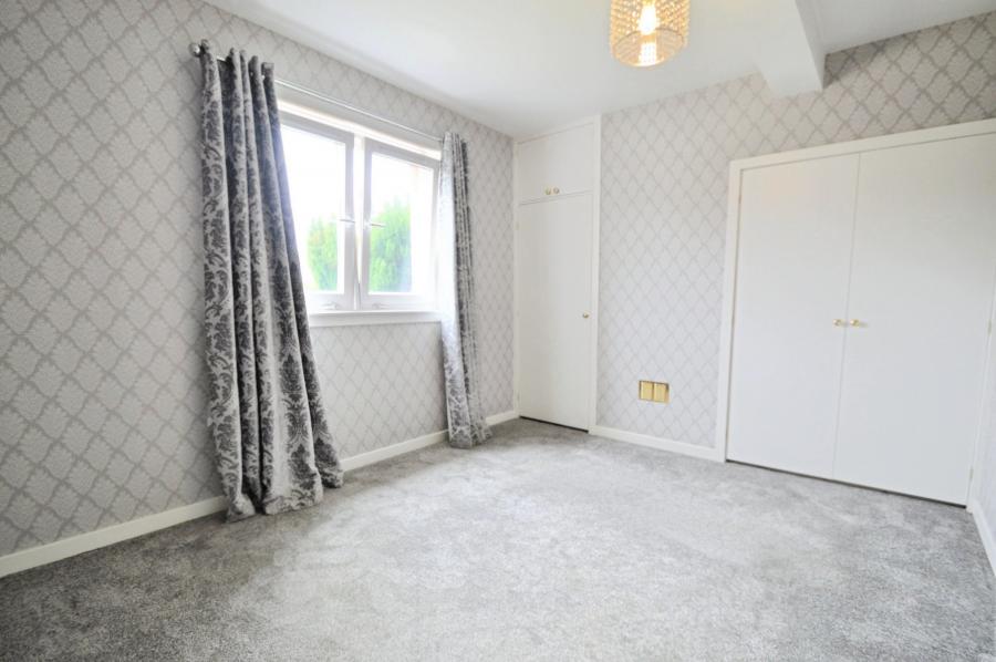 Flat Findlay Gardens in City of Edinburgh