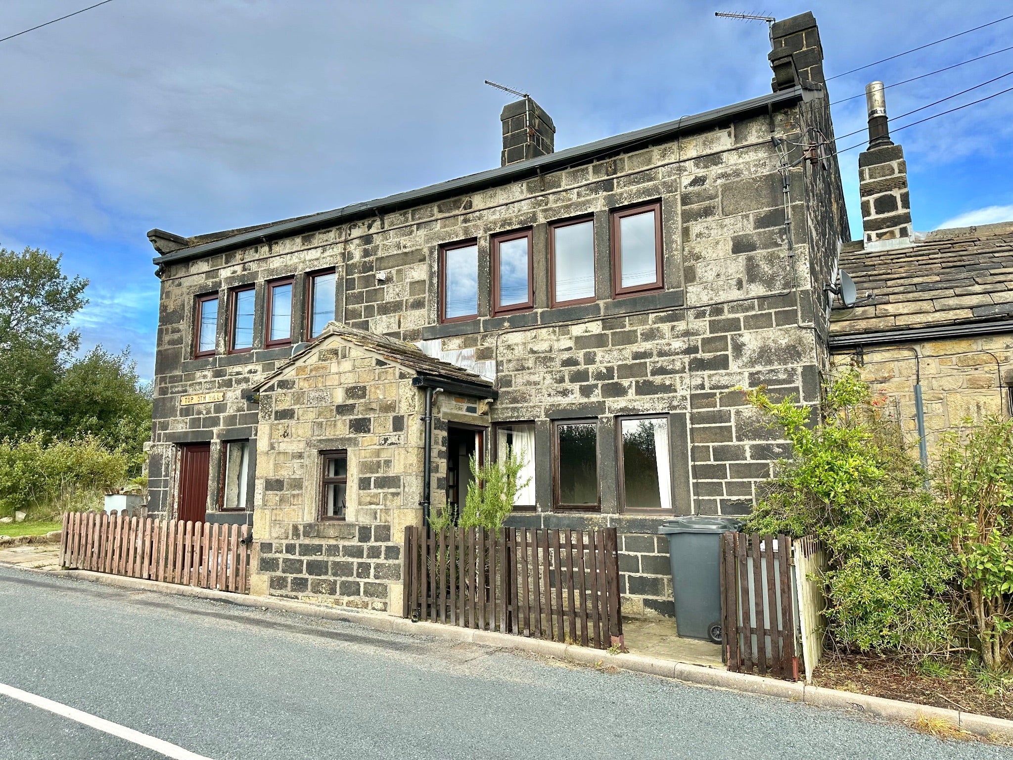 House Billy Lane in Calderdale