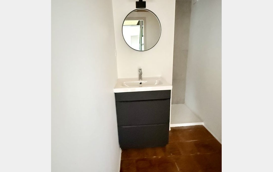Appartement Cours Stassart à Vacqueyras