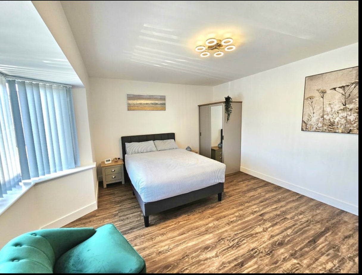 Room Woodhouse Close in Hortham