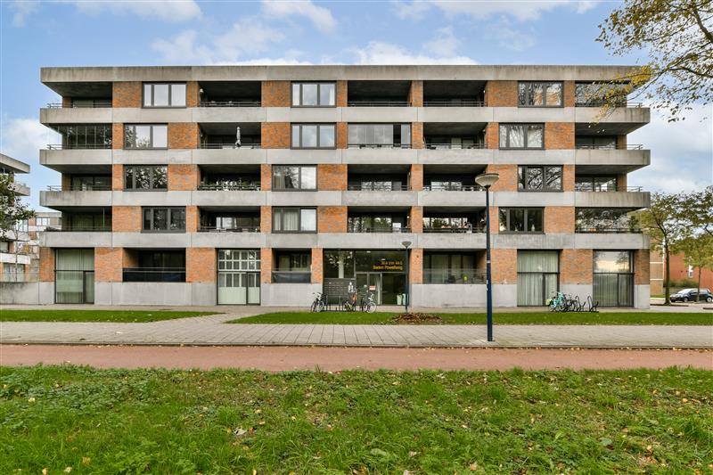 Appartement te koop: Baden Powellweg 42F, Amsterdam