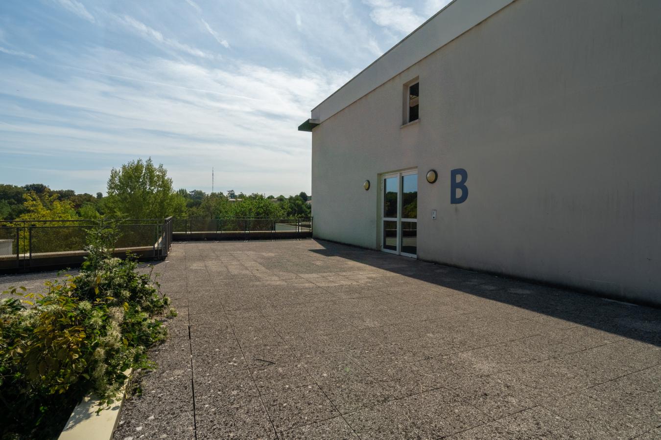 Appartement Avenue Jean Lassauguette à Floirac
