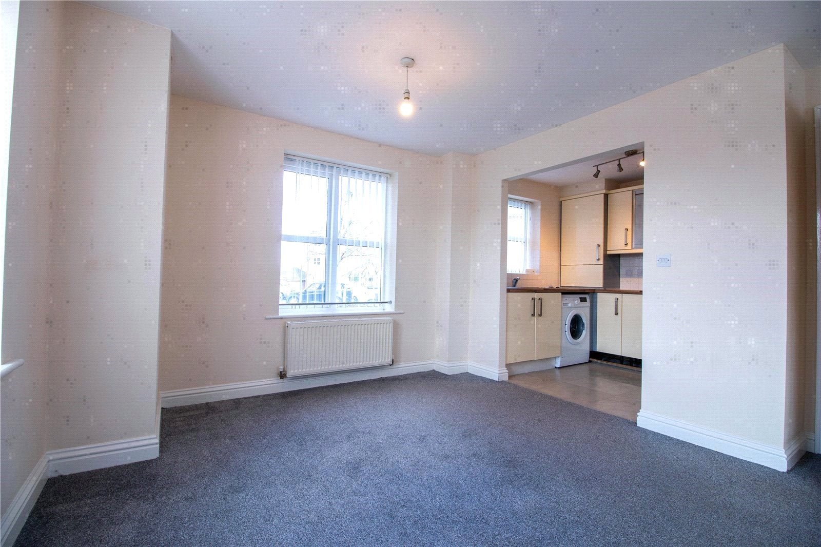 Flat Lathom Close in Huyton