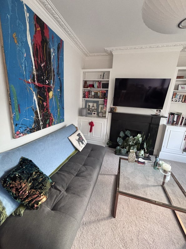 Room Claxton Grove in Greater London